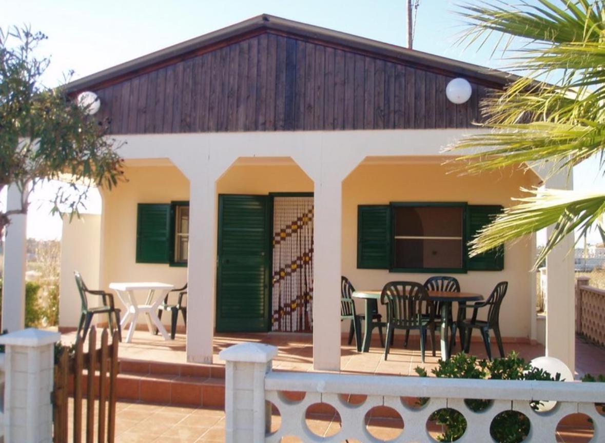 Villaggio Turistico La Baia Degli Angeli Margherita Di Savoia Exteriör bild