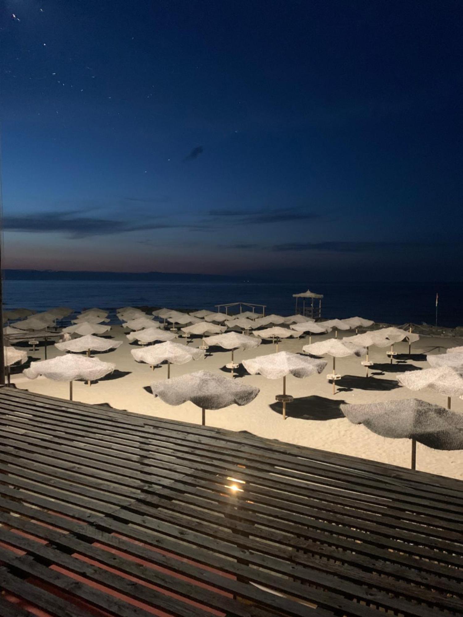 Villaggio Turistico La Baia Degli Angeli Margherita Di Savoia Exteriör bild